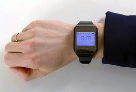 Часы вызов персонала