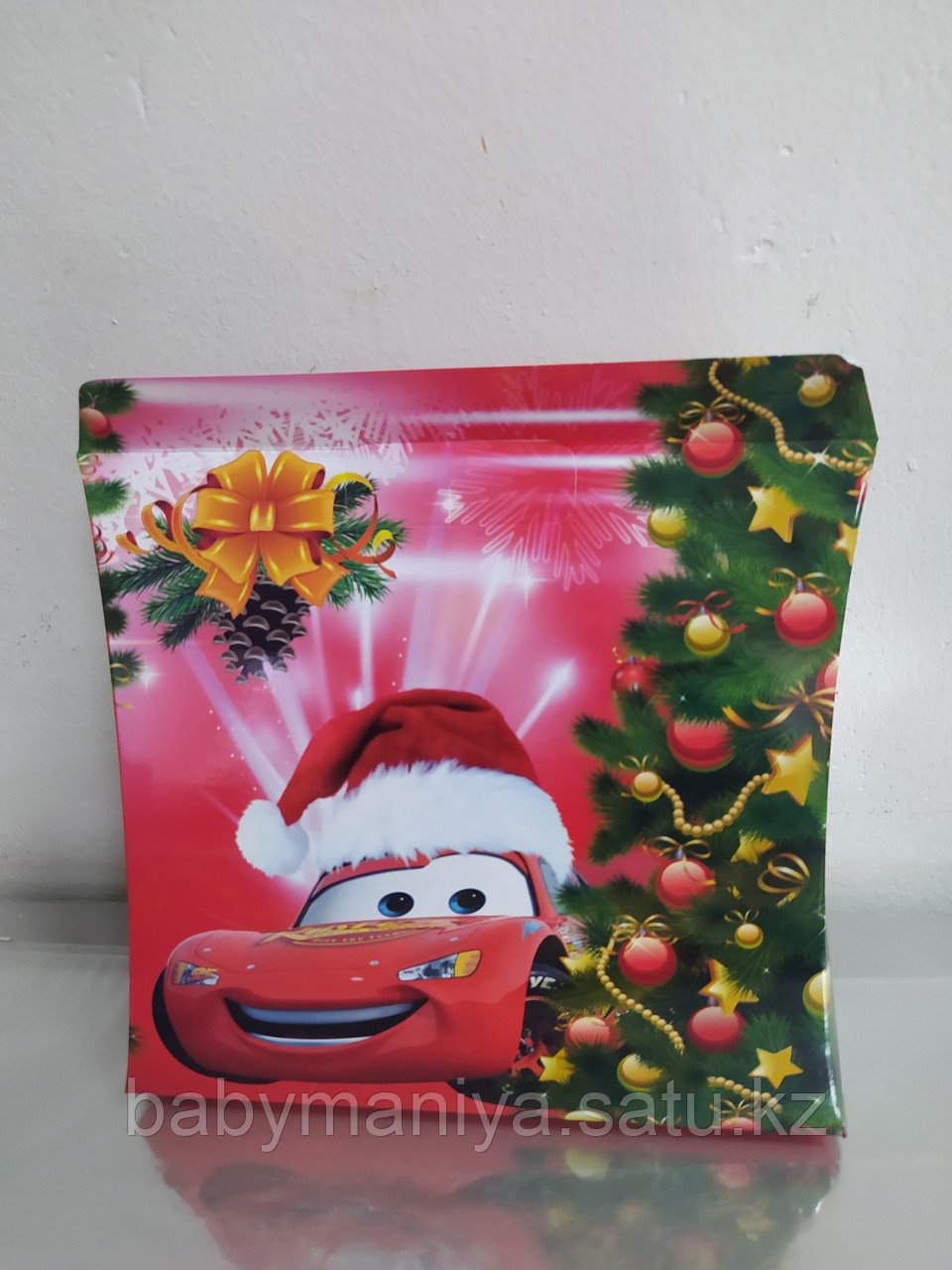Пакет подарочный Тачки  Новогодний картонный 22*25 см
