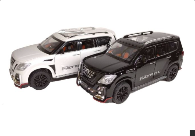 Металлическая машинка Nissan Patrol (Свет, звук)