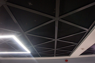 Металлический подвесной потолок Triang+, фото 3