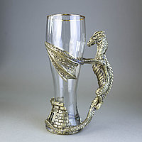 Кружка для пива "Дракон". Массивная литая бронза (латунь). Высота - 24 см Вес - 1443 гр.