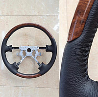 Руль коричневое дерево на Nissan Patrol Y61 c гладкой кожей 2005-09