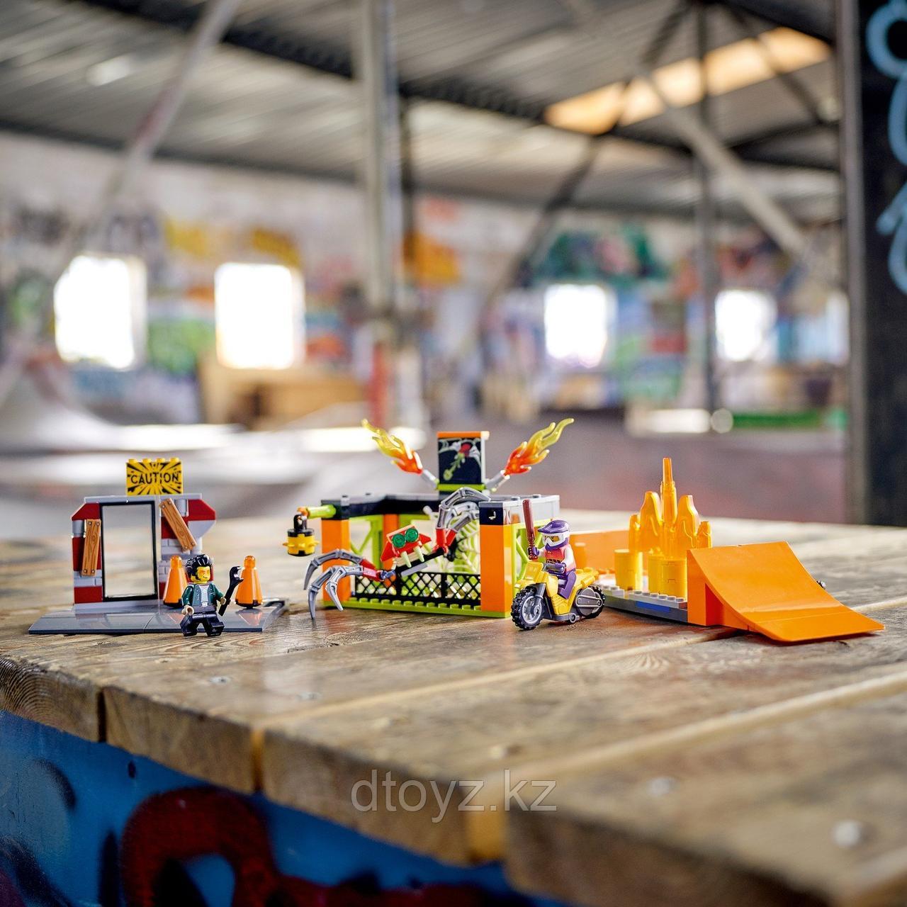 Конструктор LEGO City Stuntz Парк каскадёров 60293 - фото 3 - id-p96391692