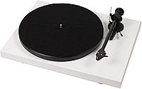 Pro-Ject PRO-JECT Проигрыватель пластинок Debut Carbon DC 2M Red БЕЛЫЙ EAN:9120050435957