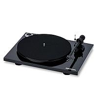 Pro-Ject PRO-JECT Проигрыватель пластинок Essential III BT OM10 ЧЕРНЫЙ ЛАК EAN:9120071658236