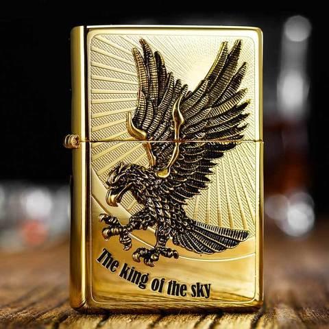 Зажигалка стальная газовая с крышкой с 3D декором VINTAGE STEEL LIGHTER (Золотой / Скакун) - фото 2 - id-p96459803