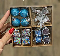Игрушки на елку в коробочке, (С8302) 4 отдела с разными игрушками (шарики,колок,барабаны)