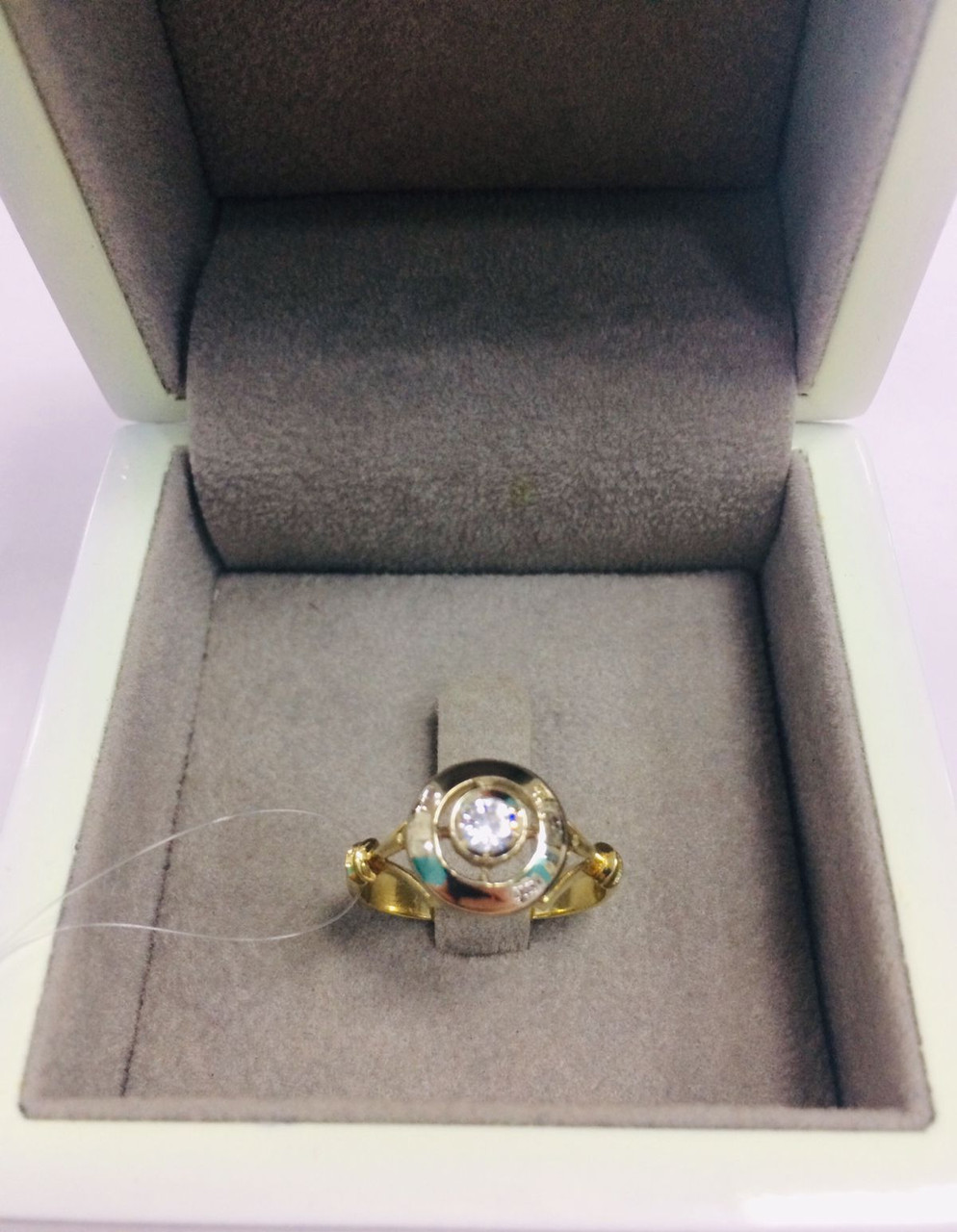 Кольцо с цирконом / жёлтое золото - 18 размер