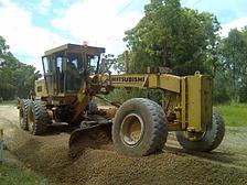 Автогрейдер Mitsubishi MG530