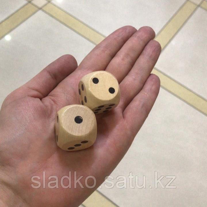 Кости игральные Зарики Кубики деревянные большие 2,5х2,5 см