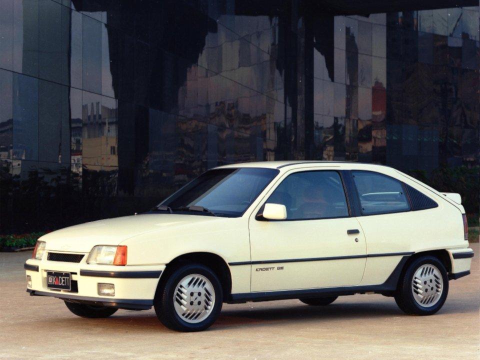 Кузовной порог для Chevrolet Kadett (1989–1998)