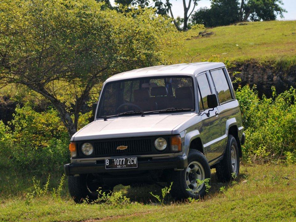 Кузовной порог для Chevrolet Trooper (1983–1986)