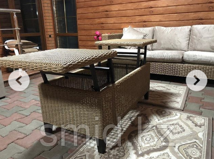 Комплект мебели из ротанга: трехместный диван, два кресла с раскладным столиком - фото 3 - id-p96638486