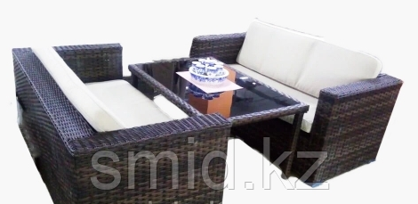 Комплект мебели из ротанга. Два дивана , журнальный столик. - фото 1 - id-p96638538