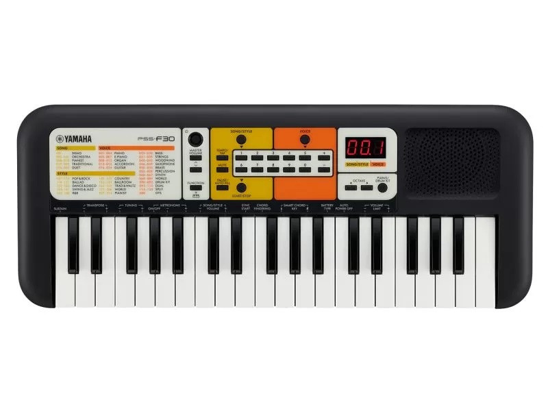 Компактный синтезатор YAMAHA PSS-F30