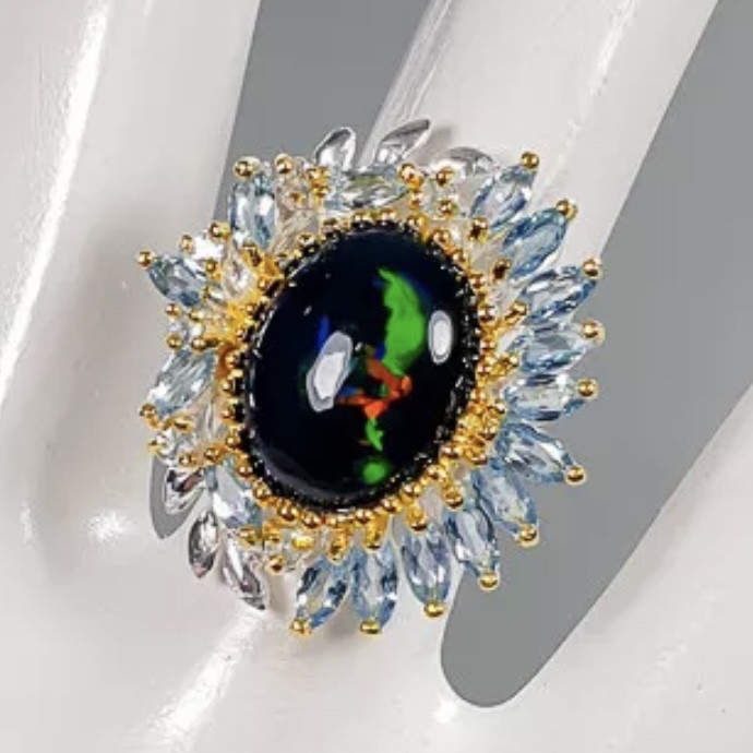 Роскошное кольцо с коллекционным черным Опалом 16 мм