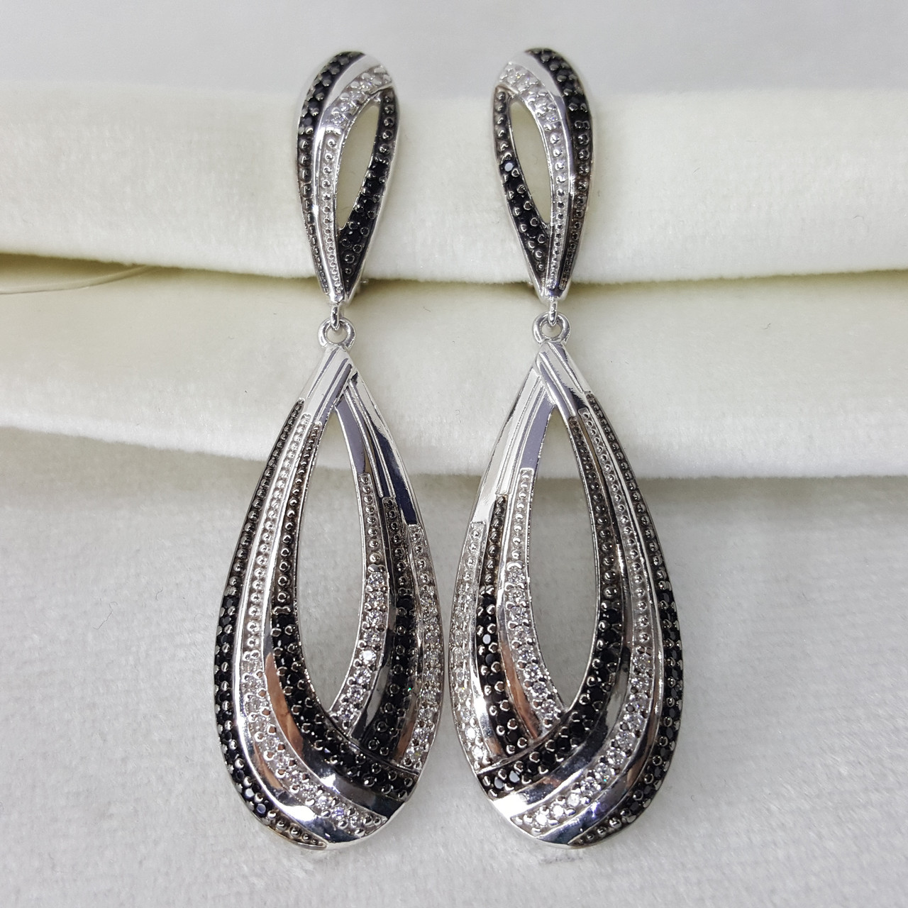 Серьги из серебра с фианитами DIAMANT ( SOKOLOV ) покрыто родием 94-121-00778-1