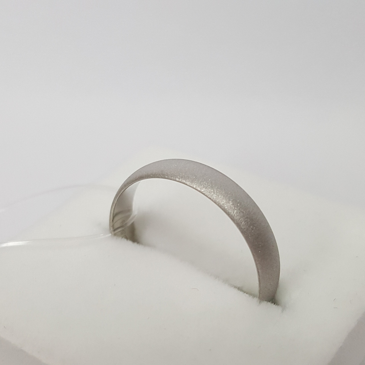 Обручальное кольцо из серебра SOKOLOV 94110033 покрыто родием - фото 2 - id-p93803369