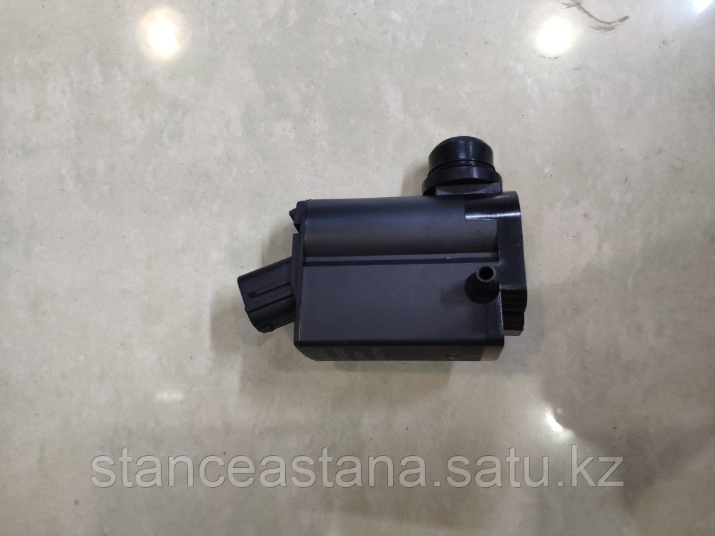 Мотор бачка стеклоомывателя JAC S3 / Windshield water motor - фото 1 - id-p93308189