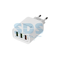 Сетевое зарядное устройство для iPhone/iPad REXANT 3 x USB, 5V, 3 А + 1 А + 1 А, белое