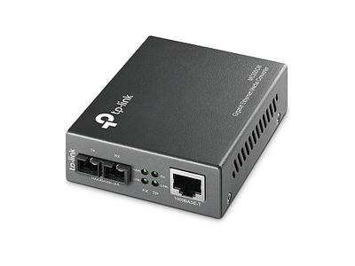 Медиаконвертер TP-Link MC200CM черный