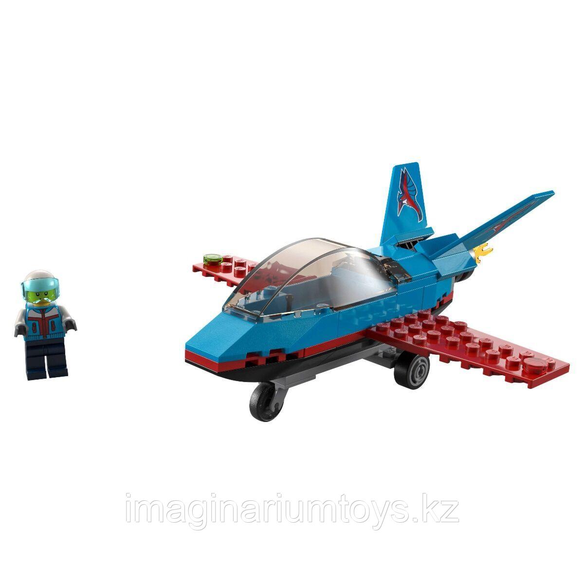 Конструктор LEGO City Трюковый самолёт 60323 ЛЕГО Город - фото 2 - id-p97332684