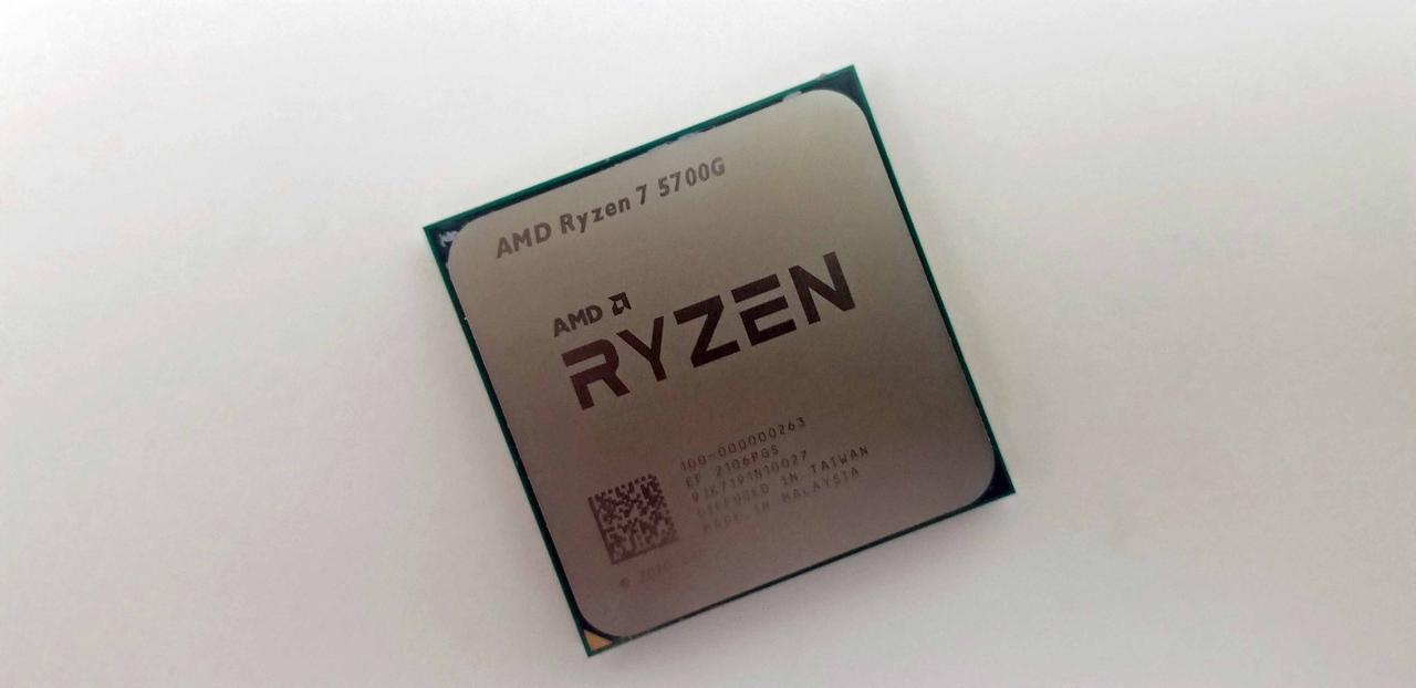 Процессор AMD Ryzen 7 5700G 3,8Гц (4,6ГГц Turbo) AM4, 7nm, 8/12/8, 4Mb L3 16Mb, 65W, with Wraith Stealth Coole - фото 1 - id-p83319443