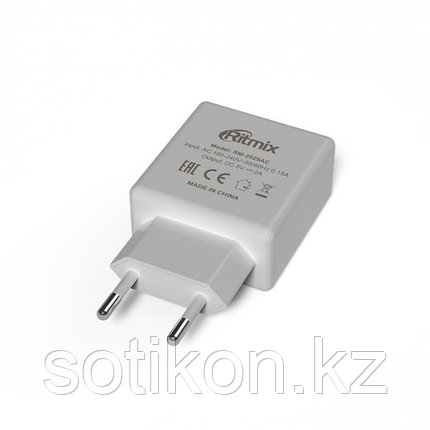 Зарядное устройство сетевое Ritmix RM-2025AC белый 2 USB, фото 2
