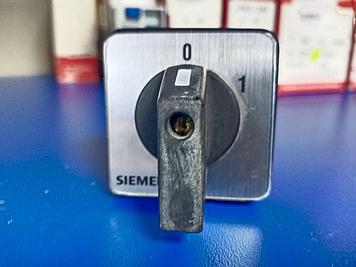 Переключатель Siemens 20A Распродажа!!!