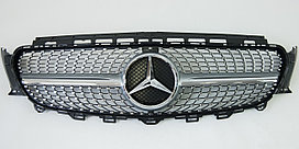Решетка радиатора на E-Class W213 2016-21 стиль AMG Diamond (Серебро)