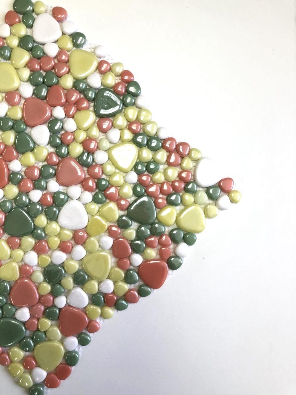 Мозаика стеклянная Antarra Drops Mix DIR029-033-023-046 (Коллекция Drops Mix, Barbie, зелёно-красная) - фото 5 - id-p97577179