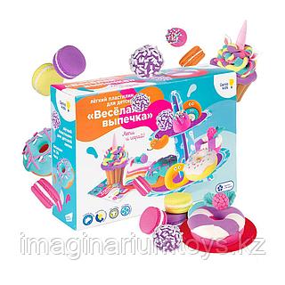 Мария Бондарева, «Россия 24» арнасының порно тілшісі