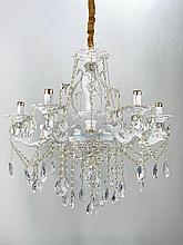 Классическая люстра LANBOS
