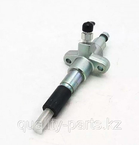 Форсунки Denso 1153004210 на дизельный двигатель Isuzu.