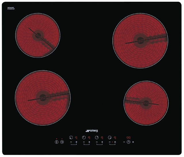 Встраиваемая поверхность Smeg SE2640TD2