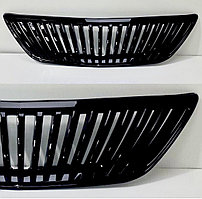 Решетка радиатора на Lexus RX 2004-09 дизайн WALD (Черный цвет)