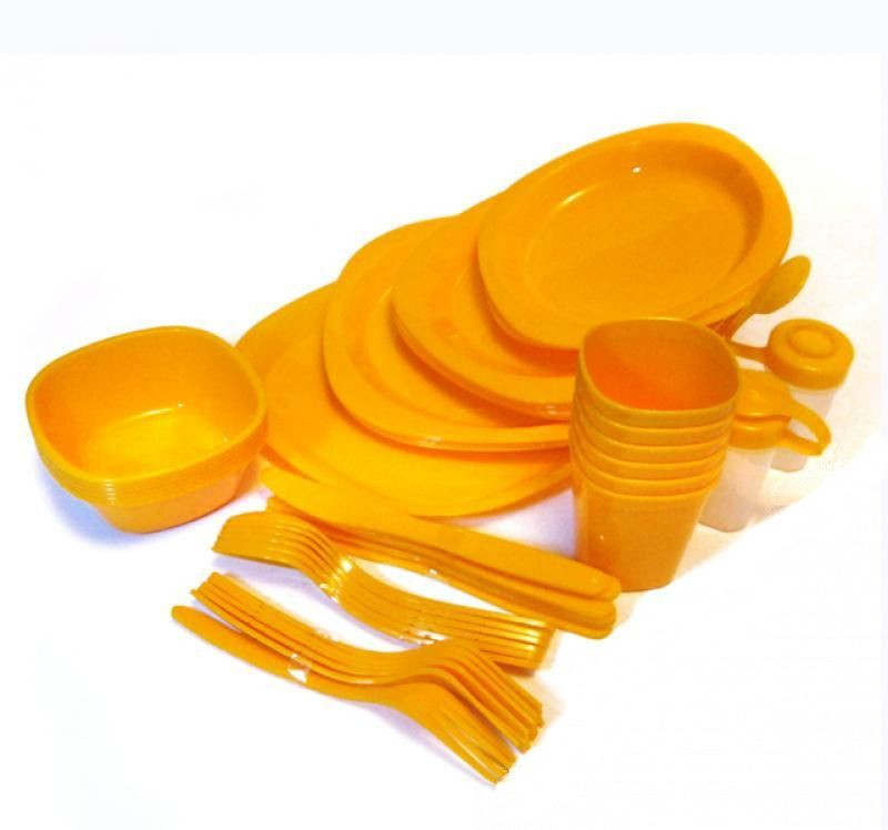 Уценка (товар с небольшим дефектом) Набор пластиковой посуды для пикника 48 предметов - фото 3 - id-p97754355