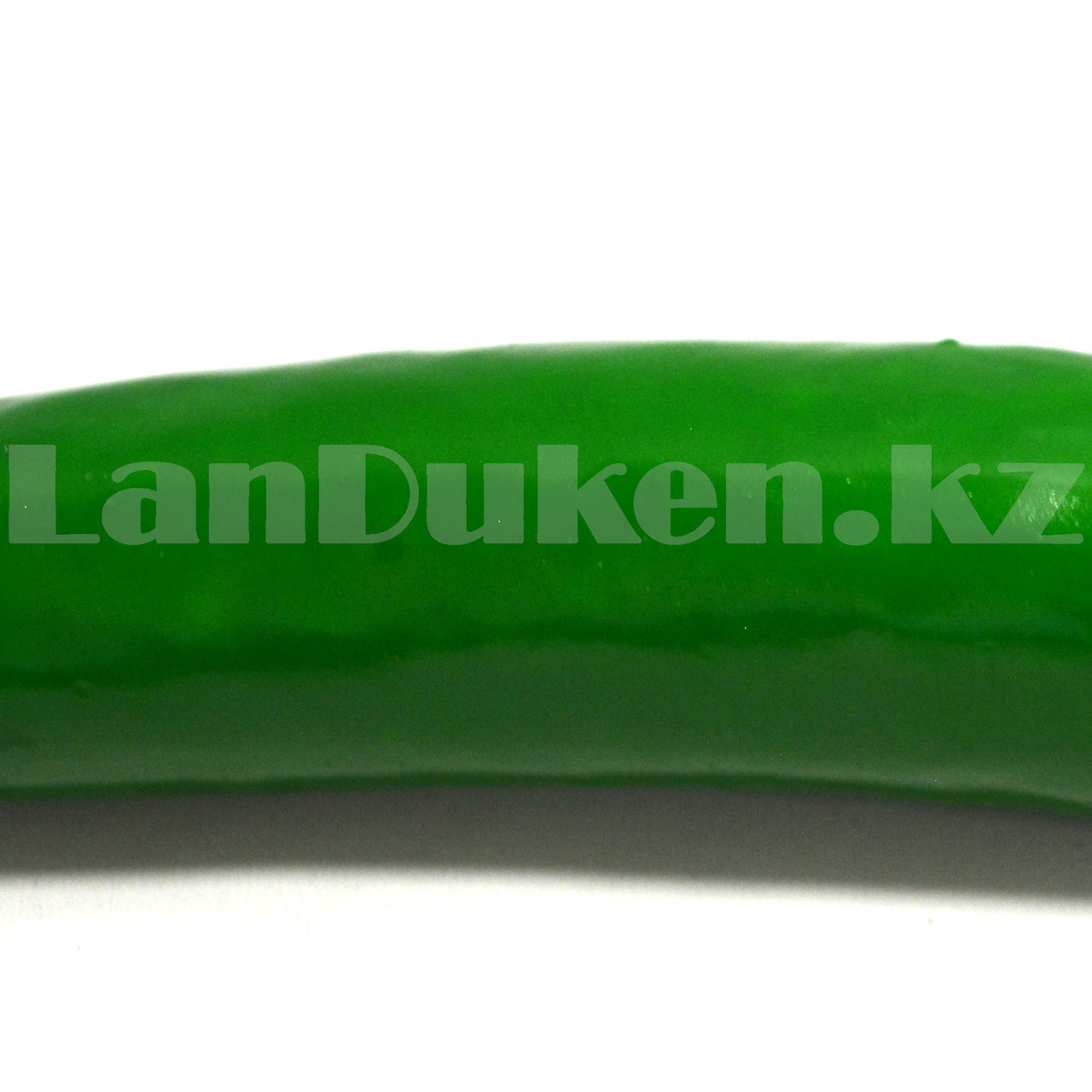Искусственный огурец декоративный муляж длинный темно зеленый 24х4 см - фото 6 - id-p97798234