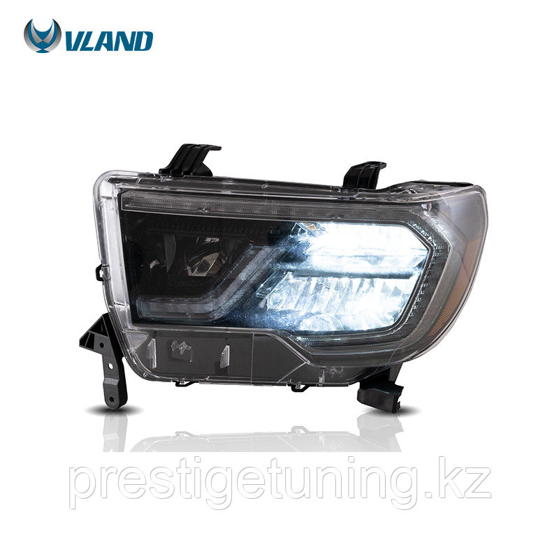 Передние фары FUL LED на Toyota Sequoia 2008-17 дизайн 2 - фото 2 - id-p97884494