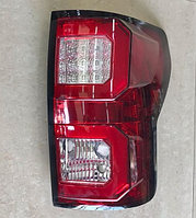 Задние фонари на Toyota Tundra 2007-13 (Красно-белые)