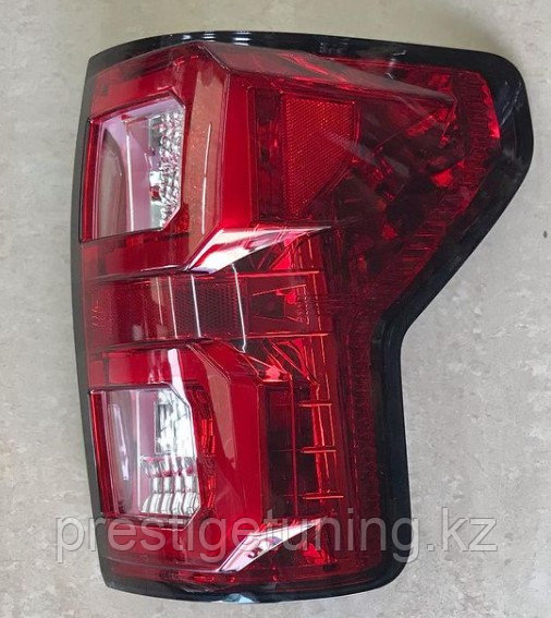 Задние фонари на Toyota Tundra 2007-13 (Красно-белые) - фото 2 - id-p97885221