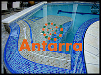 Мозаика стеклянная Antarra для бассейна