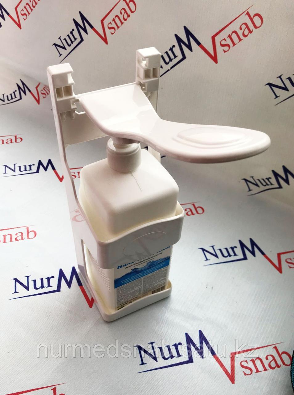 Локтевой дозатор для антисептика