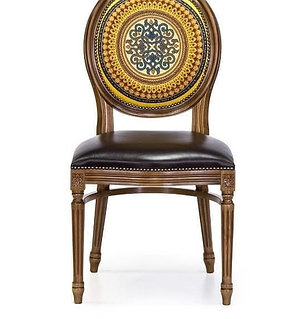 Веб-камерада мастурбация жасап жатқан орыс әйелі