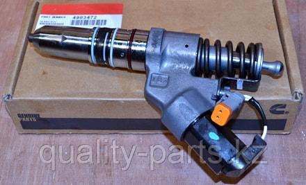 Топливные форсунки 4903472 на дизельный двигатель Cummins.