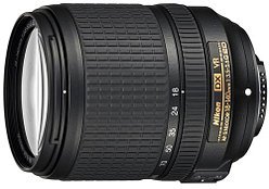 Объектив Nikon 18-140mm f/3.5-5.6G ED VR (в оригинальной коробке)