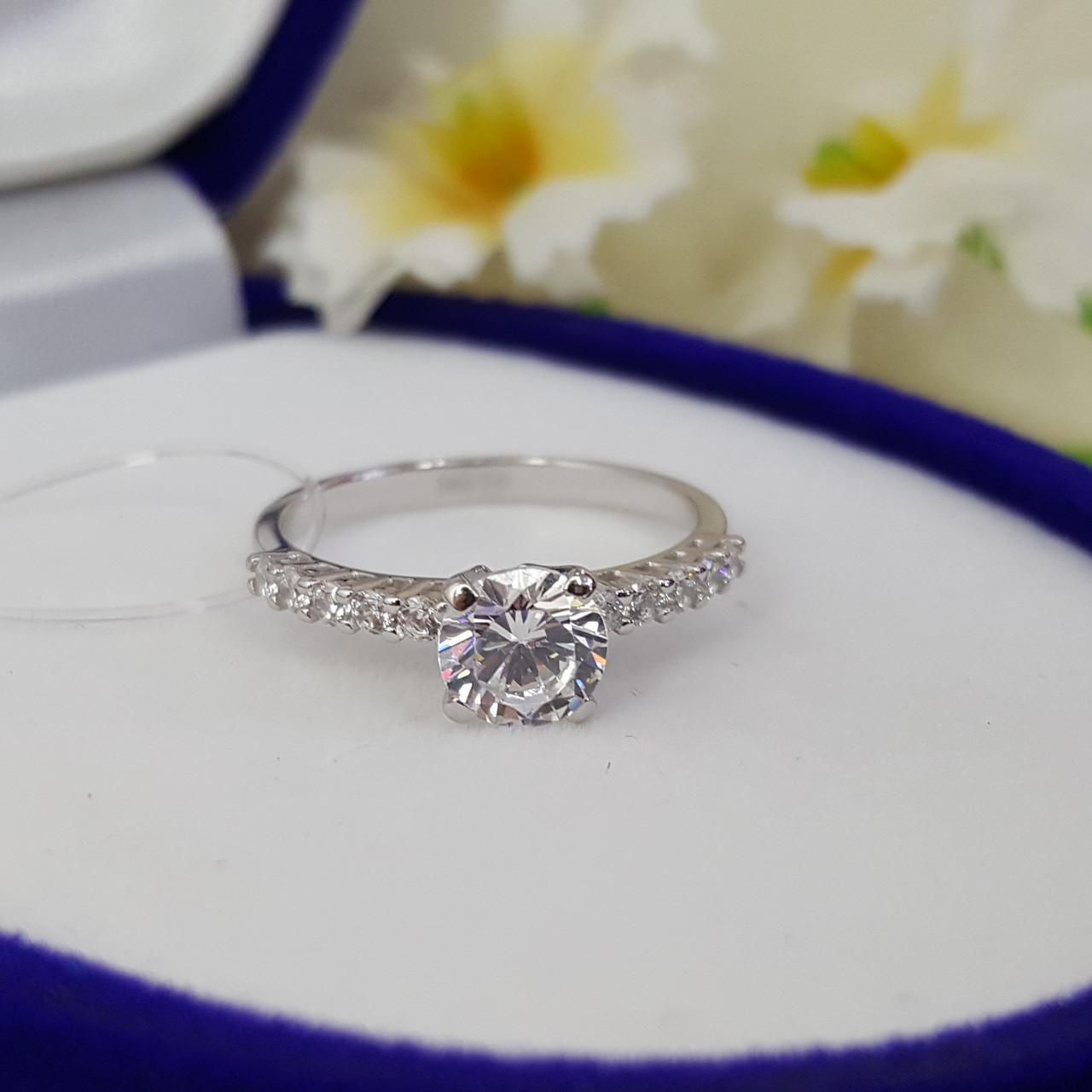 Помолвочное кольцо из серебра с фианитами SOKOLOV 94010157 покрыто родием - фото 3 - id-p70012980