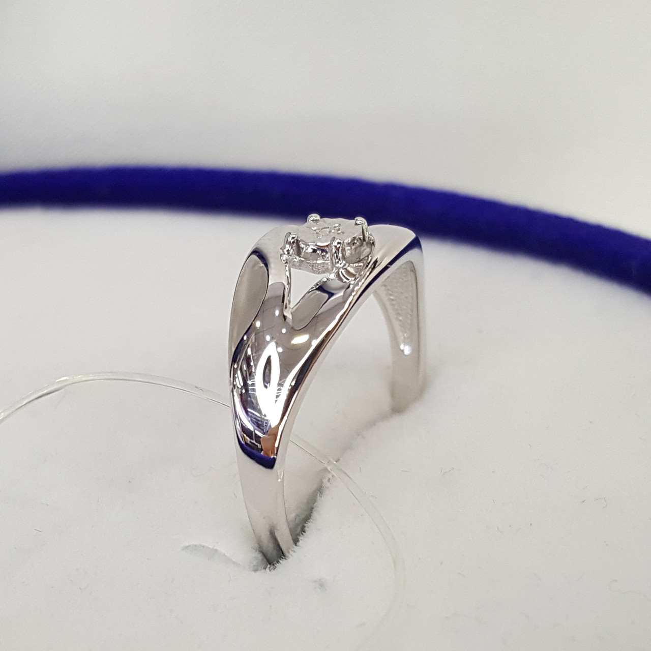 Кольцо из серебра с бриллиантом SOKOLOV 87010017 покрыто родием - фото 2 - id-p48424138