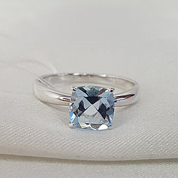 Кольцо из серебра с голубым топазом SOKOLOV покрыто  родием 92011254 размеры - 16 16,5 17 17,5 18 18,5 19