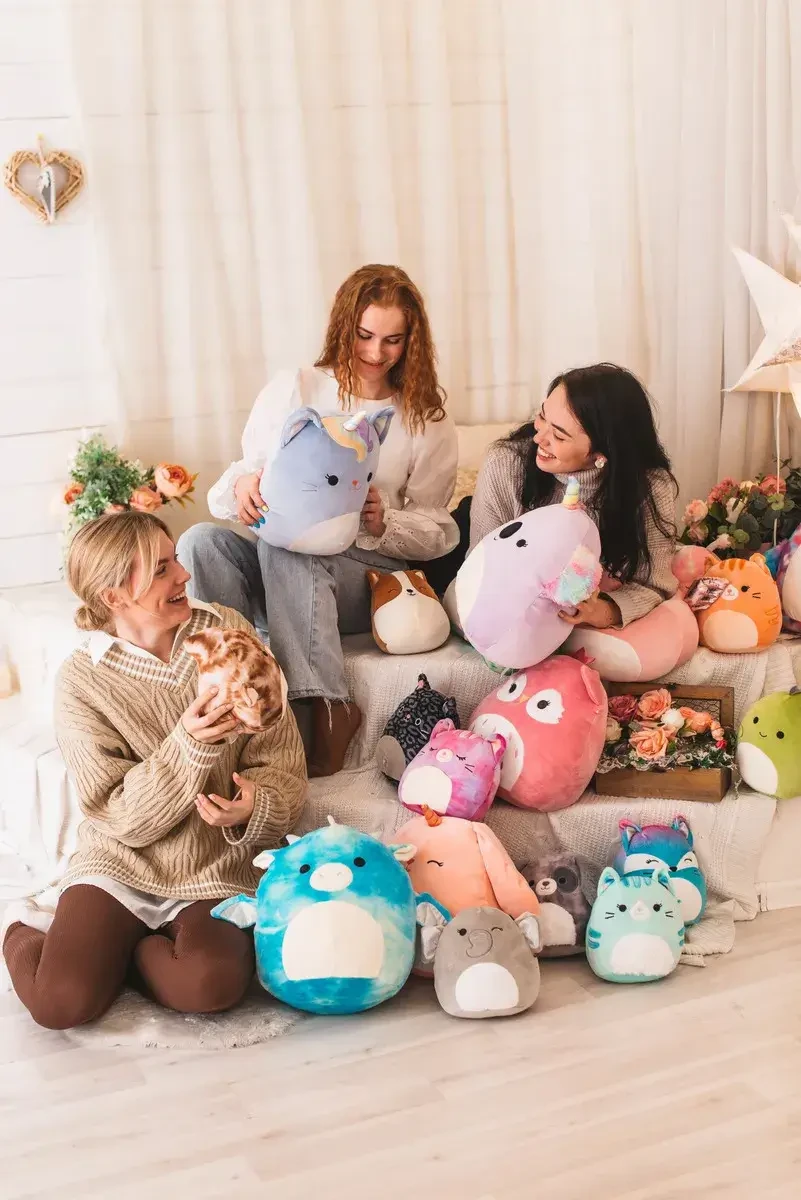 Сквишмэллоус Слониха Чериш, 20см, TM Squishmallows